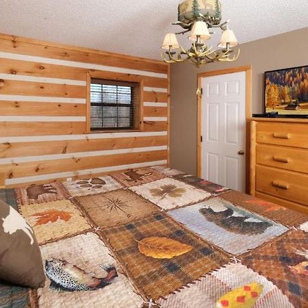Villa Smoky View With A Twist Pigeon Forge Exterior foto