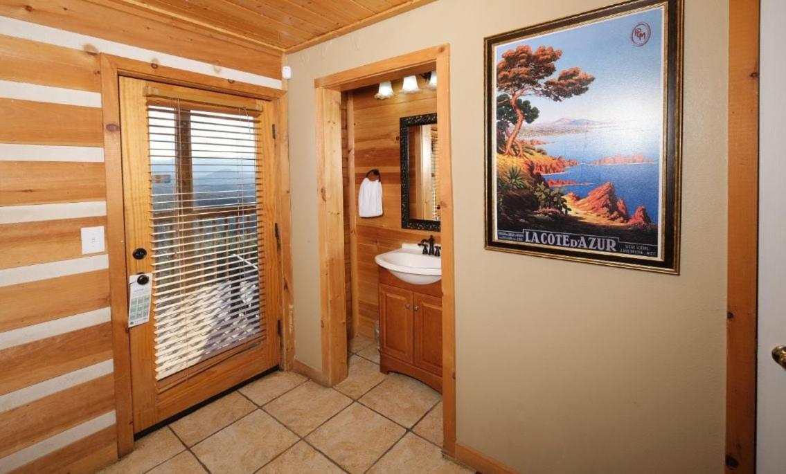 Villa Smoky View With A Twist Pigeon Forge Exterior foto