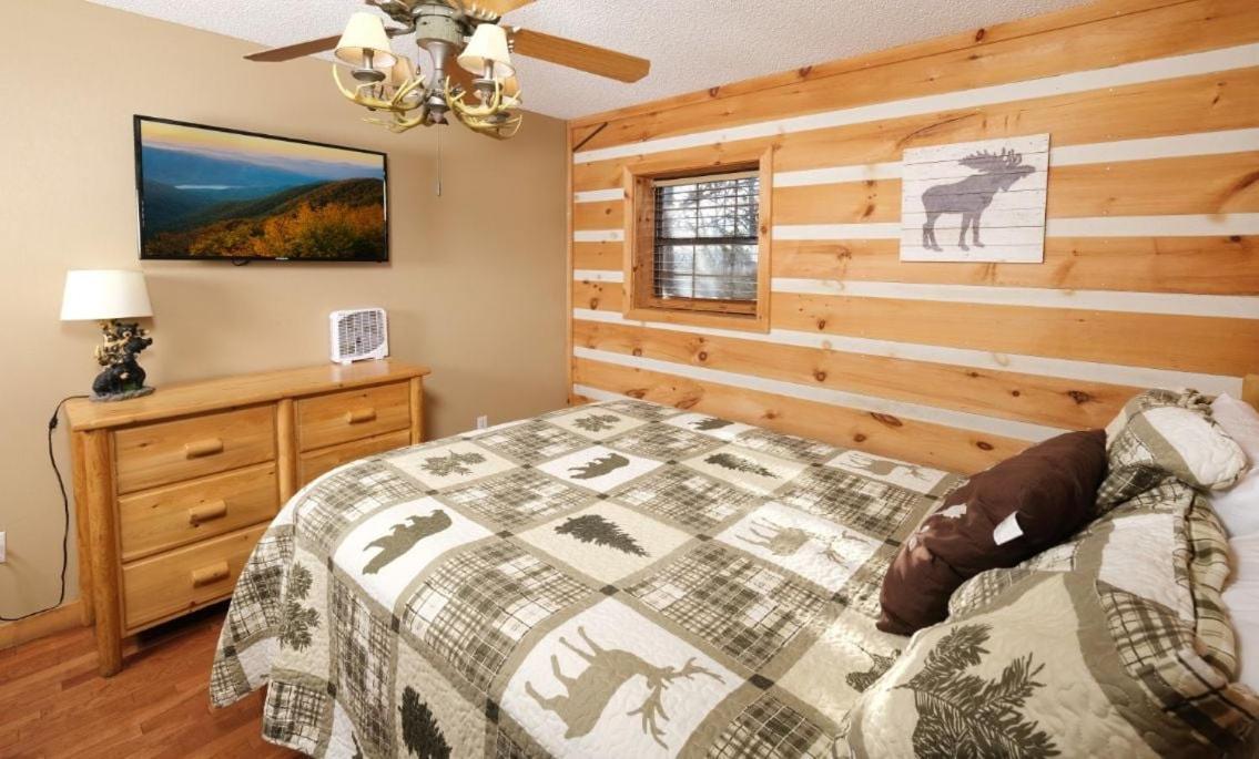 Villa Smoky View With A Twist Pigeon Forge Exterior foto